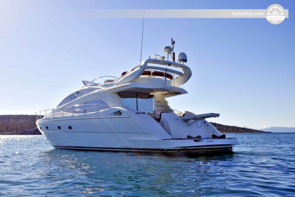 8-Hour Private Motor Yacht Charter to Bahía de las Águilas, Marina Cap Cana