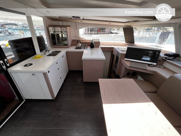 Southern Dalmatian Escape, 7-Night Catamaran Adventure