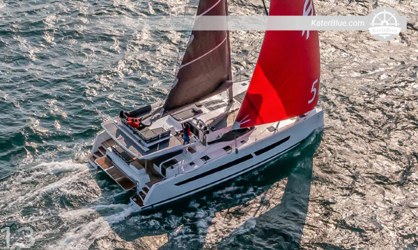 Bareboat Yacht Charter from D-Marin Dalmacija: Dalmatian Island Discovery