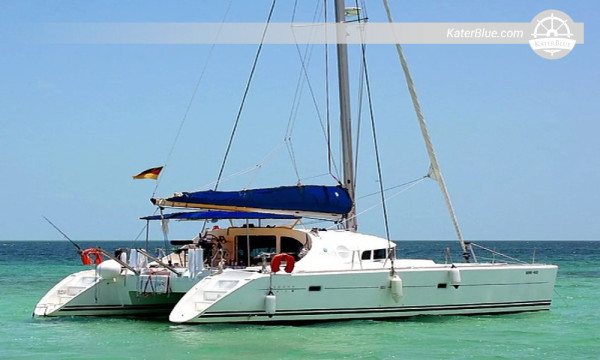 Cuban Nature-Focused 7-Day Catamaran Charter, Lagoon 410 Sailing Experience