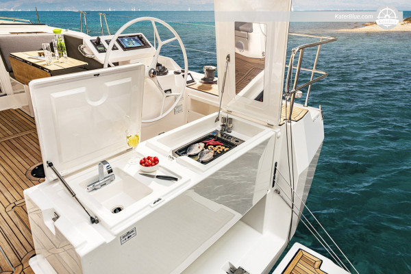 Weekly Bareboat Sailing Charter - Lefkas, Ithaca, Cephalonia, Zakynthos & Skorpios (Ionian Islands, Greece)