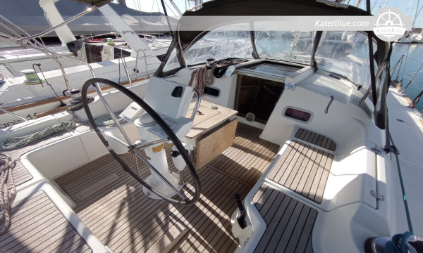 Sale Fully Operational 2013 Beneteau 3 Cabins Sailing Yacht Athens, Greece
