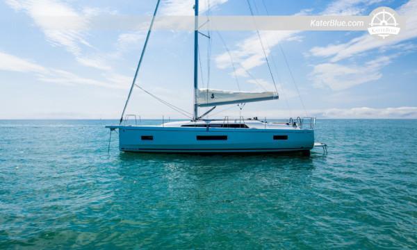 Sale 2025 Beneteau Oceanis 40.1, 11.99m, 4 Cabins, 12 pax Palma de Mallorca, Spain