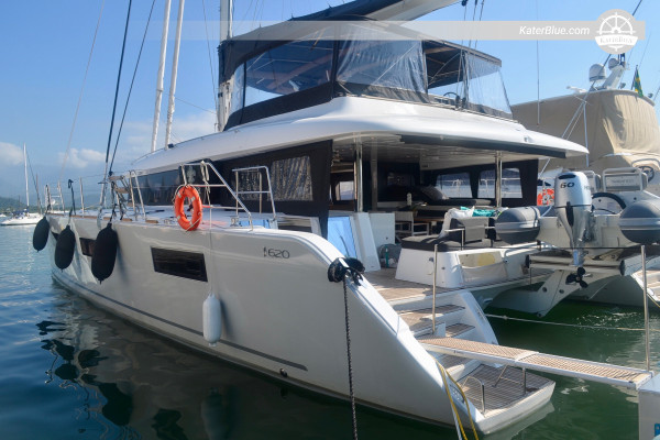 Lagoon 620 - 7-Day Costa Verde Discovery from Marina Verolme: Ilha do Gipoia, Lagoa Azul, Paraty & More