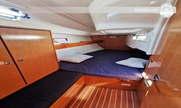 Weekly Skippered Sailing Charter from ACI Marina Trogir - Central Dalmatian Highlights