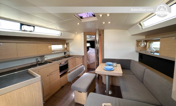 Sale 2019 Beneteau Oceanis 45 Sailing Yacht Palma de Mallorca, Spain