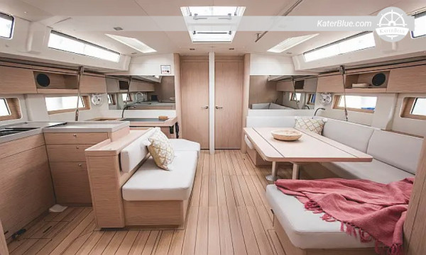 Satılık 2019 Oceanis 51.12-Pax, 6 Kabinli Yelkenli Yat, Salerno, İtalya