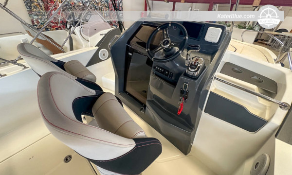 Sale Fully Operational 2019 Beneteau Flyer 6.6 Sun deck Motor Boat Palma de Mallorca, Spain
