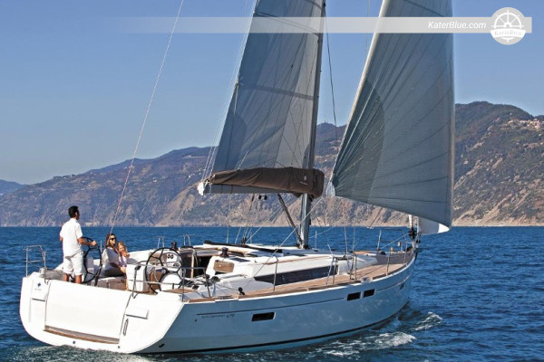 Vendita Sun Odyssey 479, yacht a vela per 10 persone, in vendita nel 2018 in Sardegna, Italia.