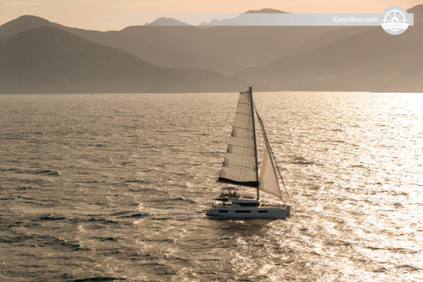 Avventura in barca a vela di 7 giorni sulla Costa Verde in catamarano Lagoon 51 a Paraty e Ilha Grande