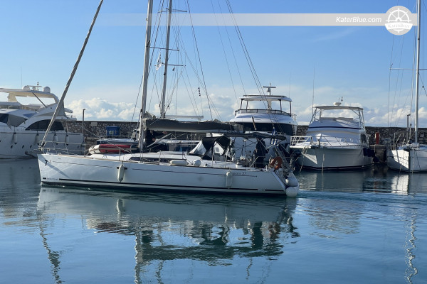Sale Fully Operational 2013 Beneteau 3 Cabins Sailing Yacht Athens, Greece

