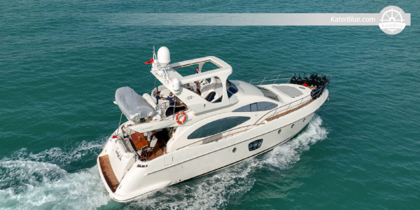 Aluguel semanal de iate de luxo Azimut 68 de Saranda para Ksamil, Corfu, Paxos, Sivota, Himara e Porto Palermo.