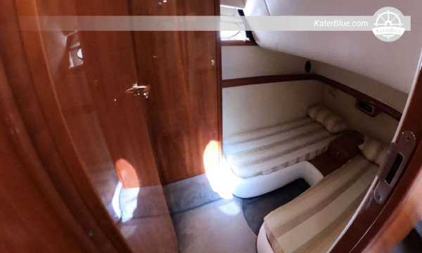 Wekelijkse charter met schipper vanuit Marina Orikum voor een complete ontdekkingstocht langs de Albanese kust op een luxe jacht, Albanië