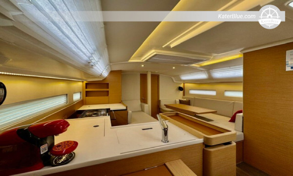 Weekly Bareboat Sailing Charter - Lefkas to Meganisi, Kalamos, Kastos, Atokos & Ithaca - Ionian Island Escape - Sun Odyssey 410
