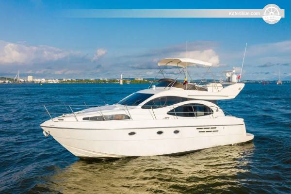 8-Hour Beach Relaxation Charter – Azimut 46 Yacht Experience from Cartagena