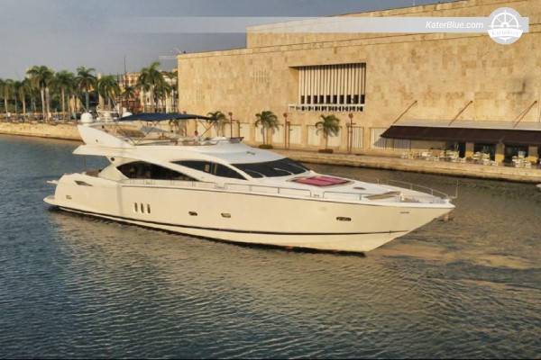 9hodinový denní pronájem jachty na Islabela z Cartageny na palubě Sunseeker 82 – Ekologický únik a dobrodružství na kajaku