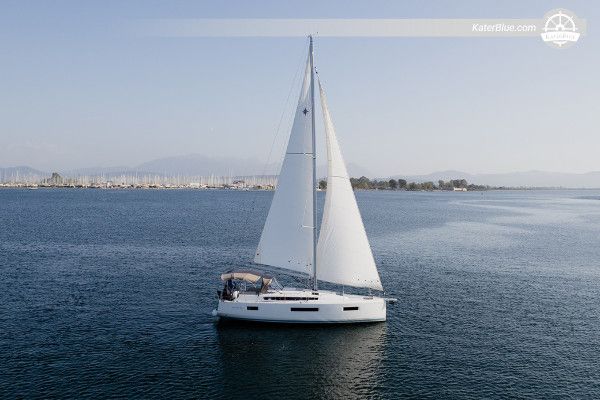Best of Kvarner Gulf & Islands aboard Sun Odyssey 440 – Weekly Skippered Charter from Marina Polesana, Pula, Croatia