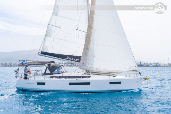 Explore the Southern Adriatic Islands aboard Sun Odyssey 440 – Weekly Skippered Charter from Marina Polesana, Croatia