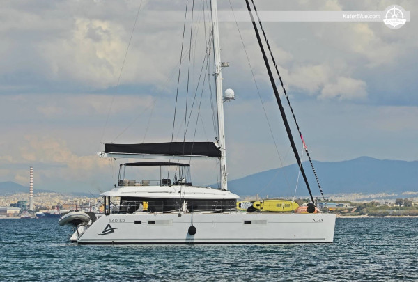 Sale Used 2014 Lagoon 560 S2 5-Cabin Catamaran Alimos, Greece