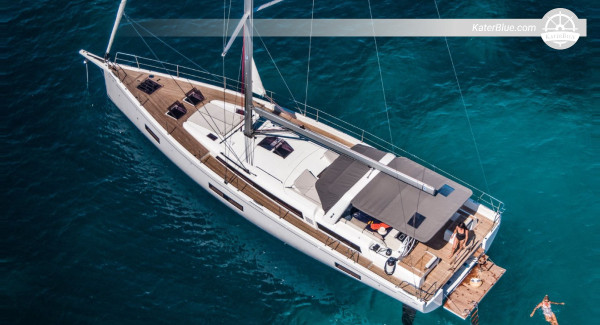 Weekly Bareboat Sailing Charter – Routes of Croatian Rulers aboard Beneteau Oceanis 54 from Marina Baotić