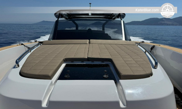 Sale Used 2024 Pardo 43 Motor Yacht with one Cabin Napoli, Italy