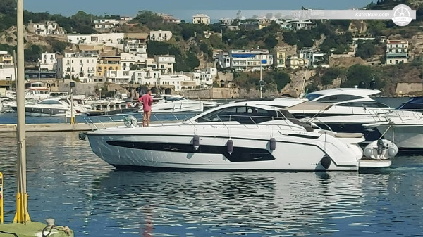 Sale 2020 Azimut 45 Motor Yacht, 2 Cabin in Napoli, Italy