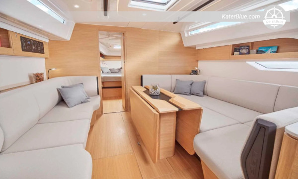 Sale Brand New Elan E6 – Performance & Luxury Combined in Pirovac, Croatia