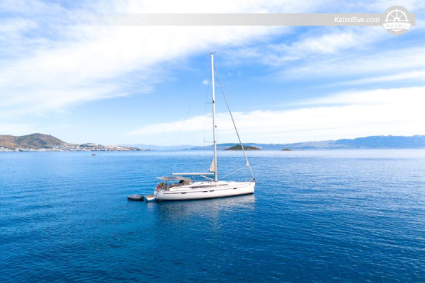 Tygodniowy czarter jachtu bez załogi – Saronic Serenity: z Alimos do Spetses i z powrotem