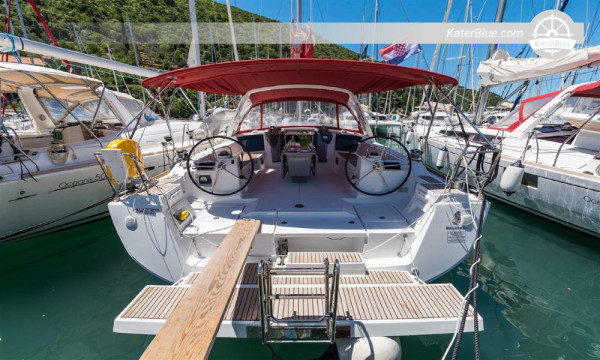 Barca a vela Beneteau Oceanis 45, anno di costruzione 2015, in vendita a Pomer, Croazia.