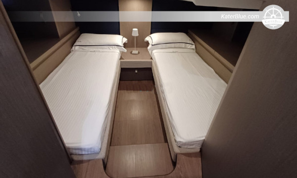 Sale 12m, 2023 Beneteau Gran Turismo 41 Motor Yacht Napoli, Italy