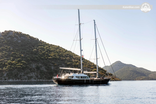 8-Hour Cove & Island Escape – Karaburun, Fener Island & Zátoka Çaltıcak na palubě Gulet Atlantika