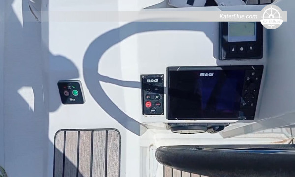 2019 Beneteau Oceanis 38.1 للبيع تاراغونا إسبانيا