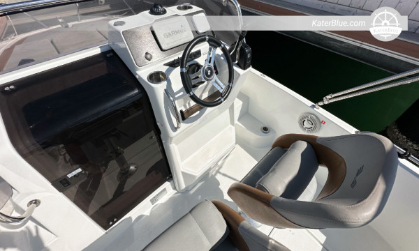 يخت بينيتو فلاير 6 صن ديك موديل 2020 معروض للبيع في تاراغونا، إسبانيا
