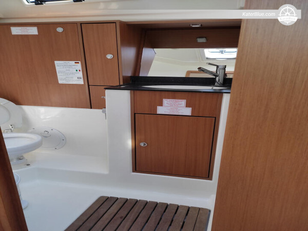 Wekelijkse charter zonder bemanning – Geschiedenis ontmoet de horizon: de route langs de oude eilanden