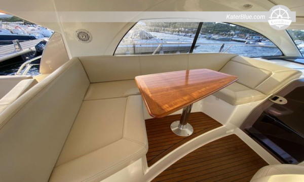 Sale Used 2008 Jeanneau Prestige 38s Motor Yacht in Napoli, Italy