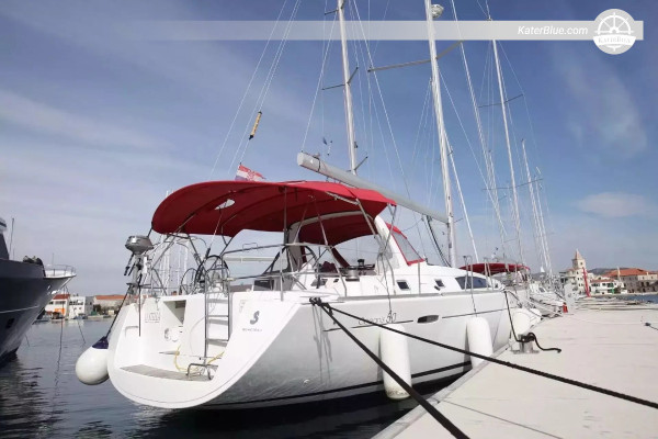 Sale of Sailing Yacht – 2012 15.4m Benneteau Oceanis 50 Luka, Croatia