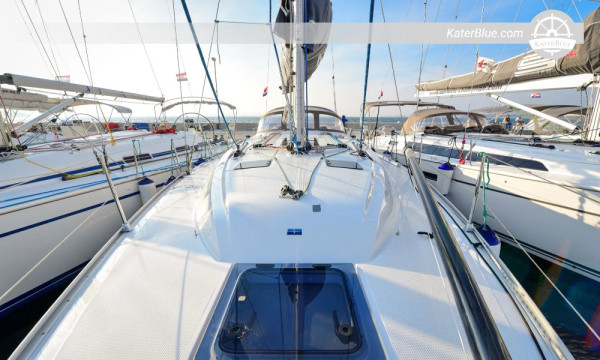 Sale Fully Operational 2017Bavaria Cruiser 41S, 3 Cabins in Pirovac, Croatia
