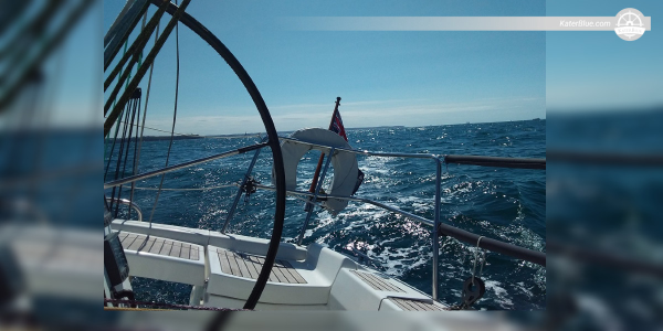 Services de convoyage de yachts par Darren – Un passage de confiance pour votre voilier, partout dans le monde