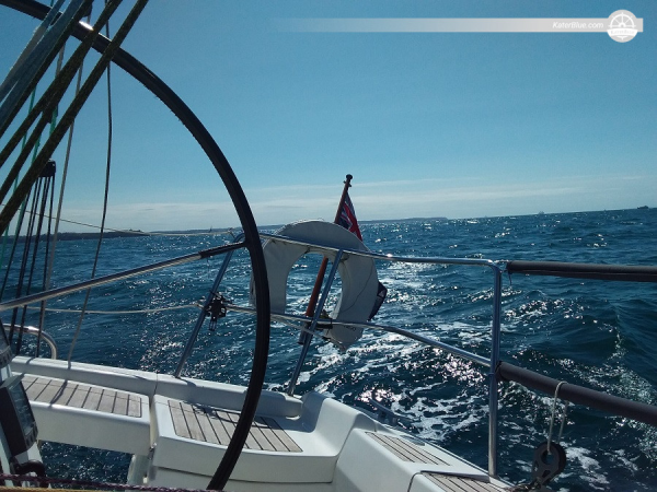 Services de convoyage de yachts par Darren – Un passage de confiance pour votre voilier, partout dans le monde