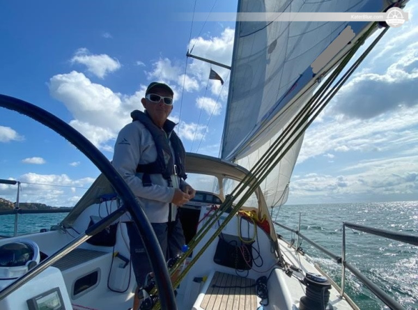 Services de convoyage de yachts par Darren – Un passage de confiance pour votre voilier, partout dans le monde
