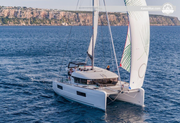 Alla scoperta della Dalmazia settentrionale: crociera in barca a vela con skipper di 7 notti/8 giorni con partenza da ACI Marina Trogir.