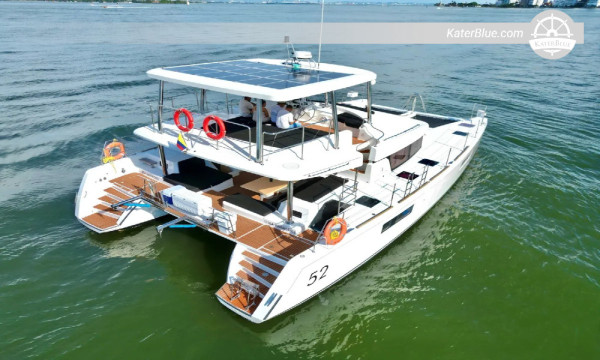 8hodinový únik na pláž Cholón a do Punta Barú – pronájem soukromé párty na lodi Lagoon 52 z Cartageny
