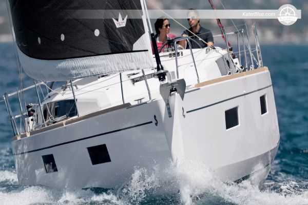 خط سير الرحلة الساحلية الجنوبية - برشلونة إلى تاراغونا على متن سفينة Beneteau Oceanis 38.1