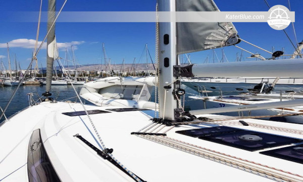 Itinerario di 7 giorni in barca a vela nelle Isole Ionie: Meganisi, Mytikas, Itaca, Agia Effimia, Vasiliki e Sivota a bordo del Bavaria Cruiser 46