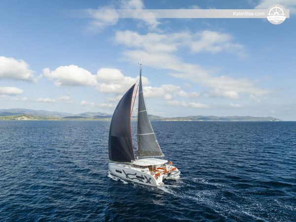 Itinerario settimanale di navigazione tra isole e costa a bordo di Excess 11 con partenza da Barcellona.