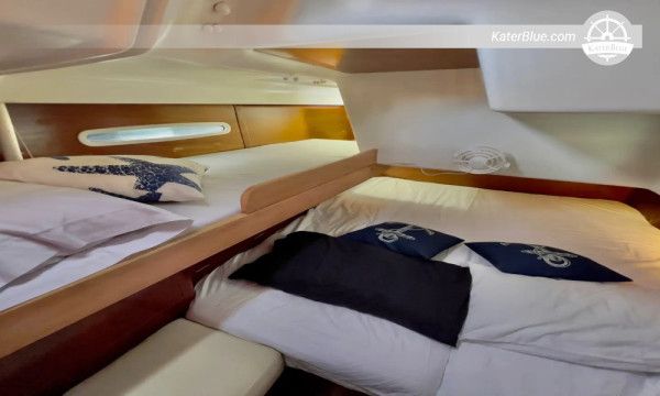 رحلة استجمام لمدة 8 ساعات إلى شاطئ تشولون وبونتا بارو – استئجار يخت خاص من طراز بينيتو فيرست 47 من قرطاجنة