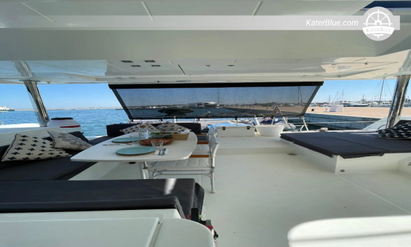 Lagoon 52F, 2015 for Sale - 15.86m Catamaran, 4 Cabins, Bocas del Toro, Panama