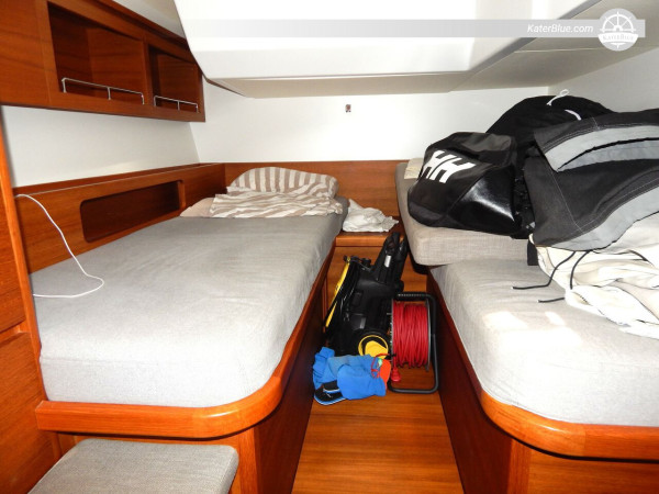 Solaris 55 Sailing Yacht for Sale – 2018 Build – 16.7m, 3 Cabins, VAT Paid, Sardinia, Italy