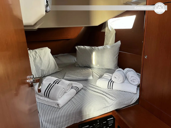 Beneteau Oceanis 41.1, 2018 til salg – 12,43m sejlbåd, 3 kahytter, Italien