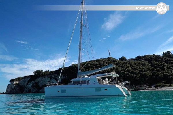 Lagoon 421 Charter – 7-daagse zeiltocht van Assos naar Lefkada, Sivota, Meganisi en Kalamos